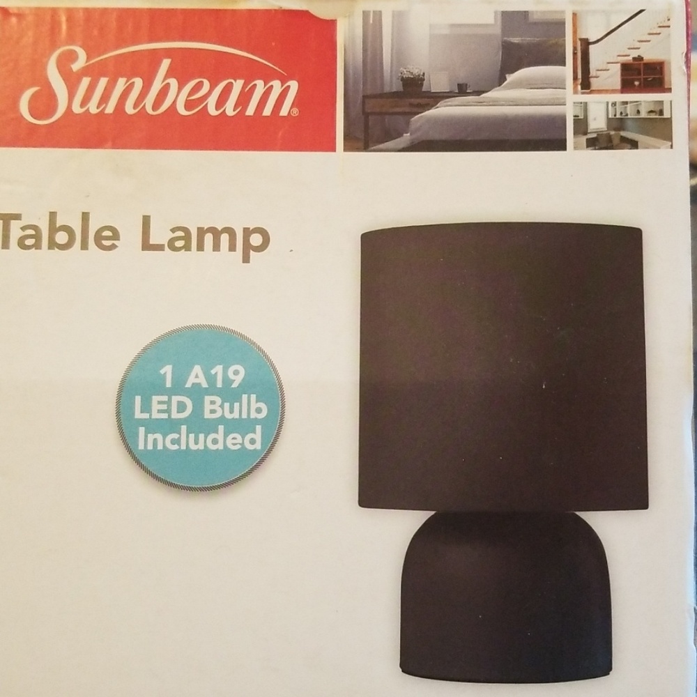 Black table lamp
